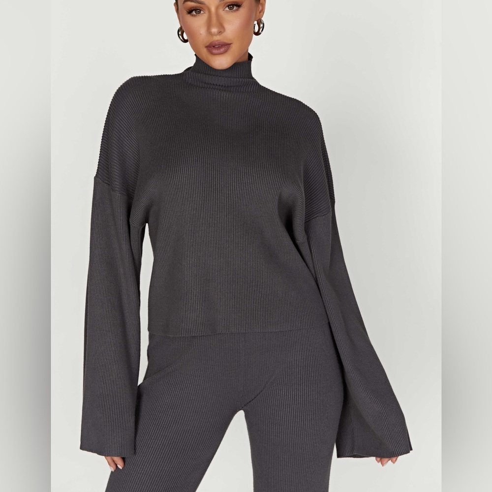 Meshki Charcoal Gray Winona Turtleneck Knit Top Sweater Women's Small